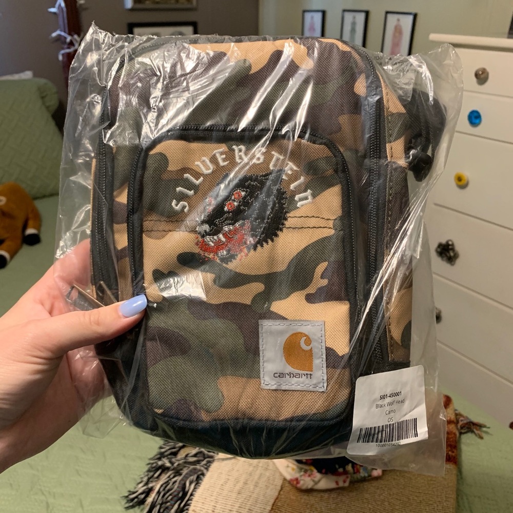 Brand new Carhartt x Silverstein crossbody
